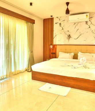 amaze-beach-resort-delux-room1
